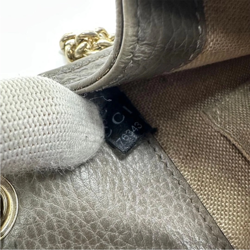 Gucci Olive Leather Shoulder Bag - Picture 12 of 14